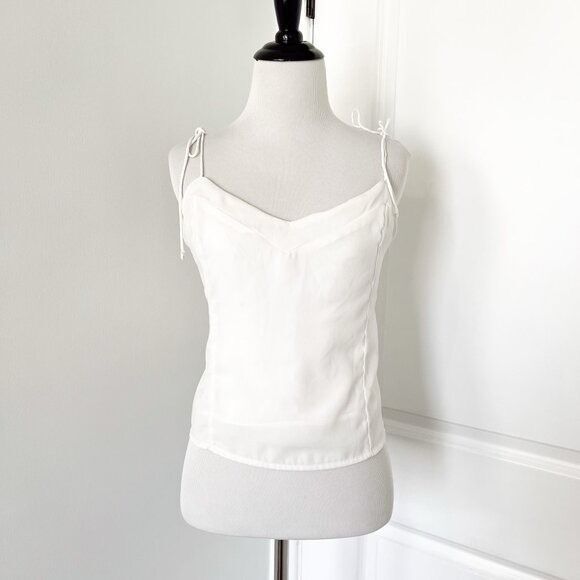 ✨Abercrombie & Fitch White Tie Strap V-Neck Sz Large Cami Top✨ - Picture 6 of 13